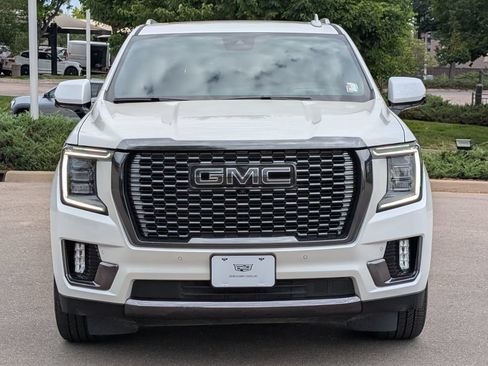 Used 2024 GMC Yukon Denali Ultimate AWD/4WD image 9