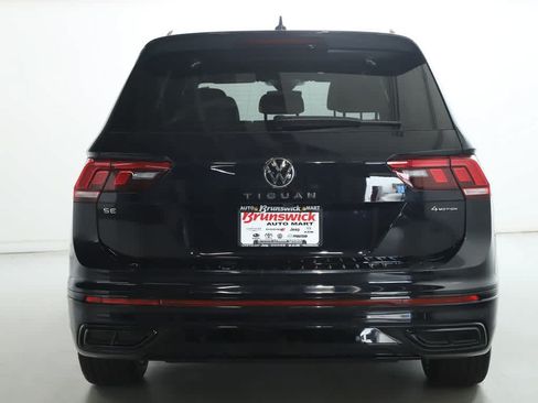 Certified 2023 Volkswagen Tiguan SE R-Line AWD/4WD image 43