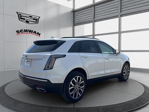 Certified 2023 Cadillac XT5 Sportv w/ Technology Package AWD/4WD image 4