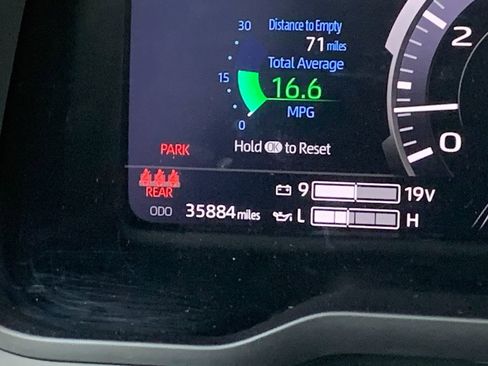 Used 2024 Toyota Tundra Limited image 11