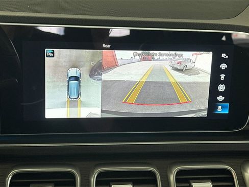 Used 2022 Mercedes-Benz GLE 350 4MATIC w/ AMG Line Exterior image 26