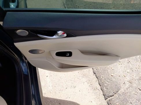 Used 2023 Kia Stinger GT-Line w/ Sun & Sound Package image 32