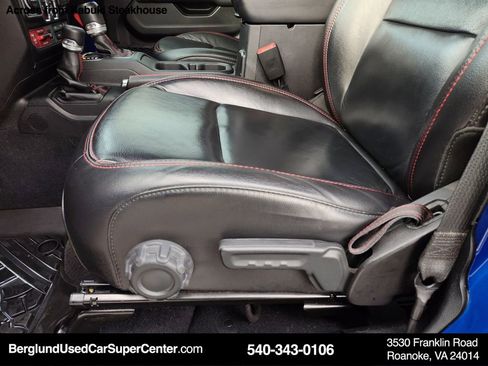 Used 2019 Jeep Wrangler Unlimited Rubicon image 16