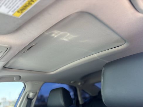 Used 2022 Honda Civic Touring image 19