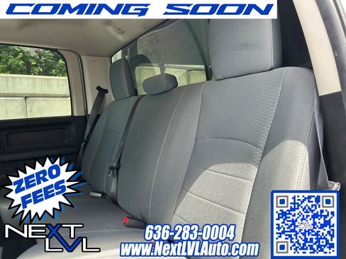 Used 2018 RAM 3500 Tradesman w/ Chrome Appearance Group AWD/4WD image 4