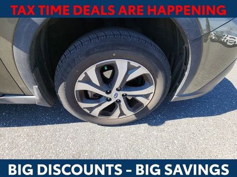 Used 2021 Subaru Outback Touring w/ Popular Package #2 image 14