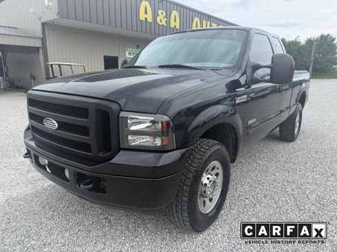 Used 2005 Ford F250 XLT AWD/4WD image 1