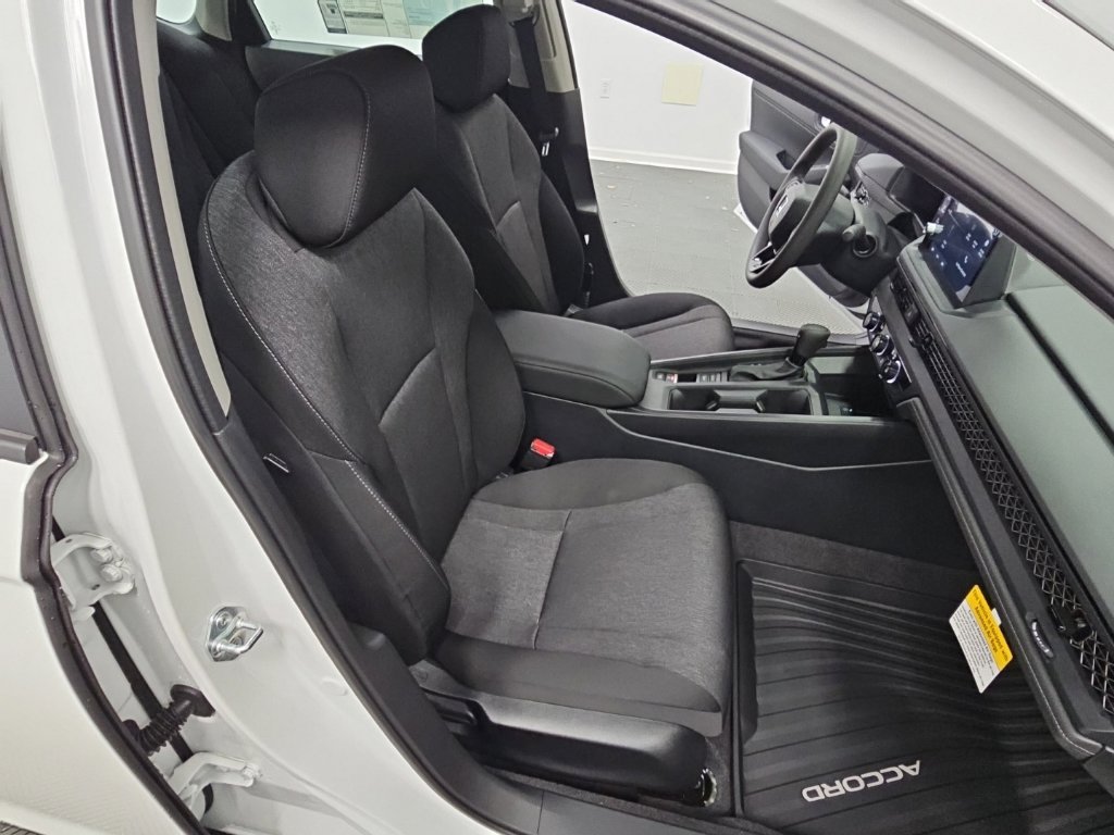 New 2026 Honda Accord LX image 34