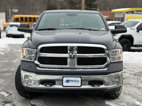 Used 2019 RAM 1500 Classic SLT image 2