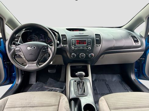Used 2015 Kia Forte LX w/ Popular Package FWD image 3