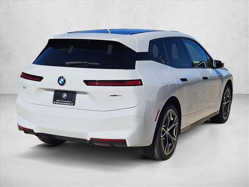 Used 2026 BMW iX xDrive60 AWD/4WD image 5