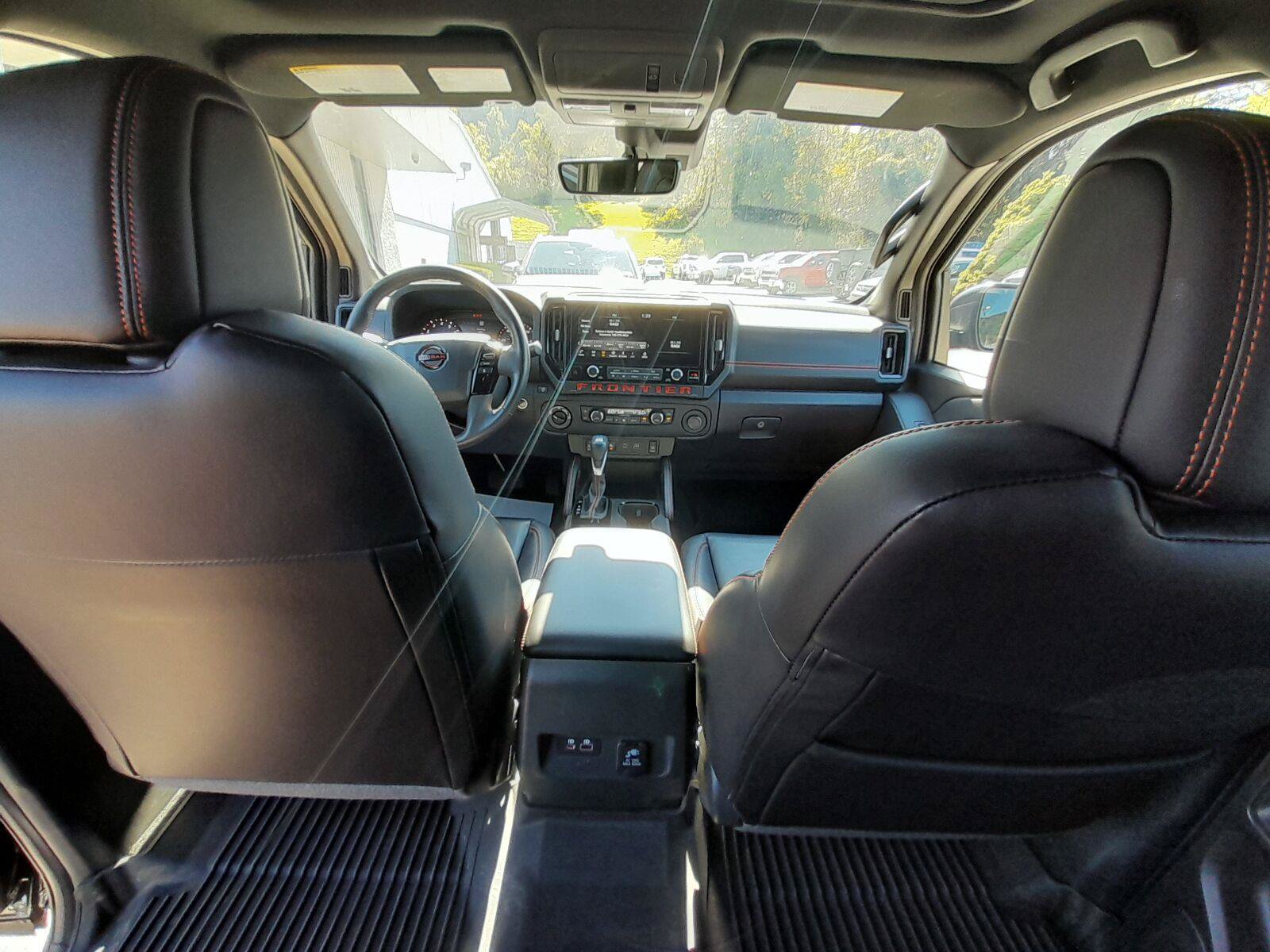 Used 2025 Nissan Frontier PRO-4X w/ Pro Premium Package AWD/4WD image 43