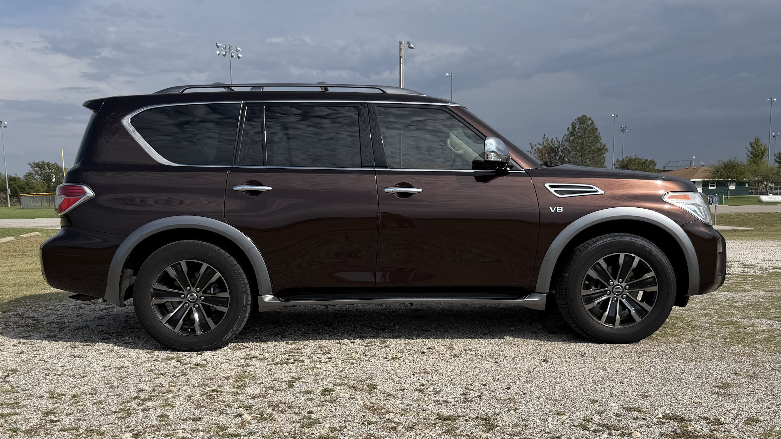 Used 2017 Nissan Armada Platinum AWD/4WD image 2