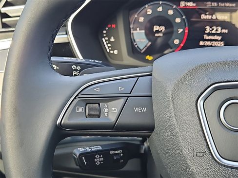 New 2025 Audi Q3 2.0T Premium image 22