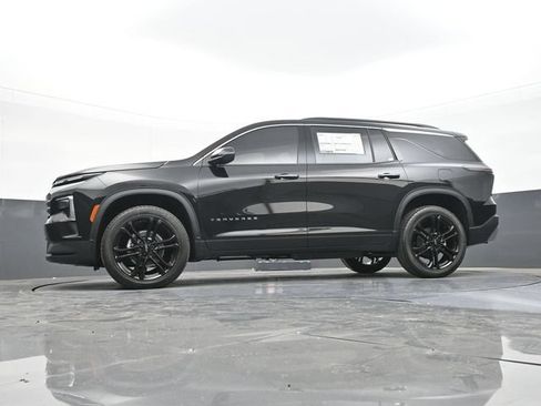 New 2026 Chevrolet Traverse LT w/ LPO, Floor Liner Package FWD image 57
