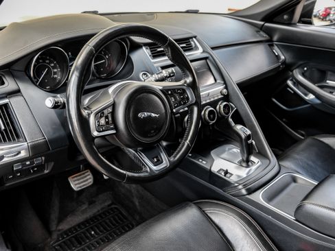 Used 2018 Jaguar E-PACE R-Dynamic S AWD/4WD image 2
