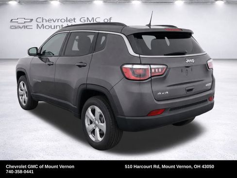 Used 2019 Jeep Compass Latitude AWD/4WD image 3
