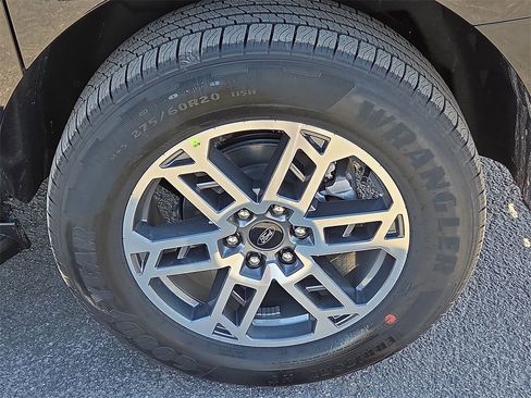 New 2026 Ford Expedition Max Active image 16