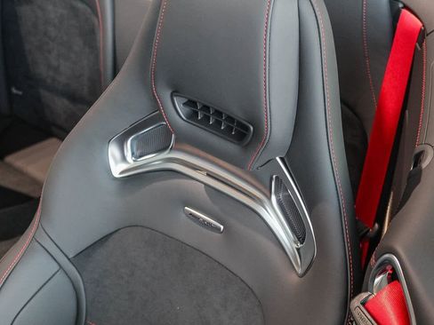 New 2024 Mercedes-Benz SL 63 AMG 4MATIC image 23