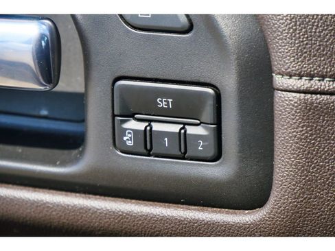 Used 2021 GMC Sierra 1500 Denali w/ Denali Ultimate Package image 24