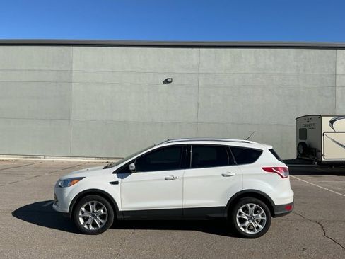 Used 2015 Ford Escape Titanium image 8