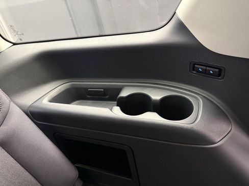 New 2025 Ford Expedition Active image 57