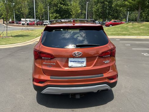 Used 2017 Hyundai Santa Fe Sport AWD/4WD image 9