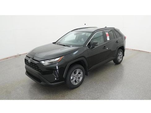 New 2025 Toyota RAV4 XLE image 1