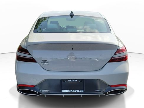 Used 2025 Genesis G70 2.5T RWD image 5