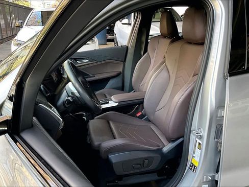 Used 2023 BMW X1 xDrive28i w/ Premium Package image 7