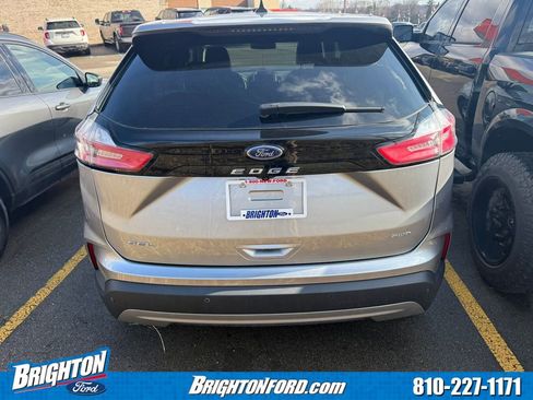 Certified 2023 Ford Edge SEL image 6