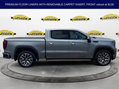 Used 2023 GMC Sierra 1500 Denali w/ Denali Reserve Package AWD/4WD image 7
