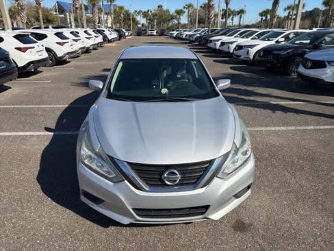 Used 2016 Nissan Altima 2.5 S w/ Power Driver Seat Package image 4