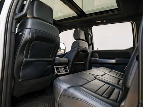 Used 2026 Ford F450 Platinum w/ FX4 Off-Road Package image 93