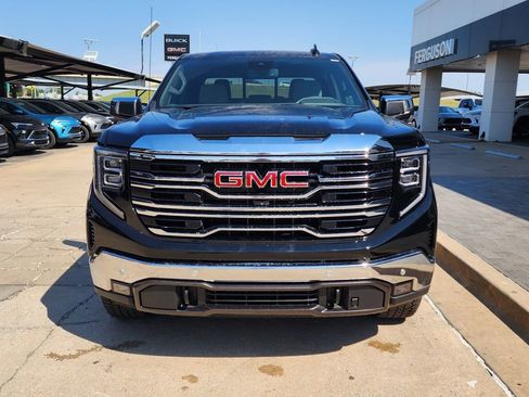 New 2026 GMC Sierra 1500 SLT w/ SLT Premium Plus Package image 9