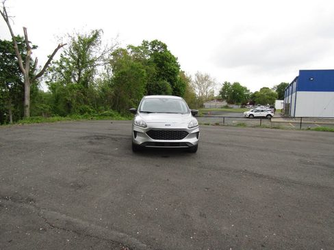 Used 2022 Ford Escape SE AWD/4WD image 9