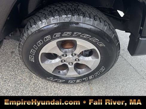 Used 2016 Jeep Wrangler Unlimited Sahara w/ Dual Top Group image 12