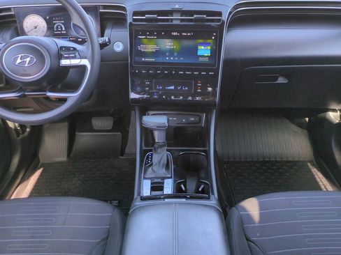 Used 2024 Hyundai Santa Cruz SEL w/ Activity Package FWD image 19