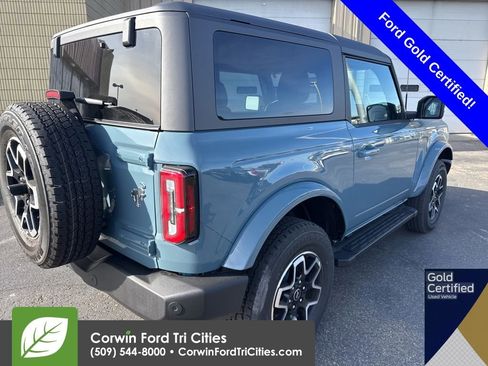 Used 2023 Ford Bronco Outer Banks image 9