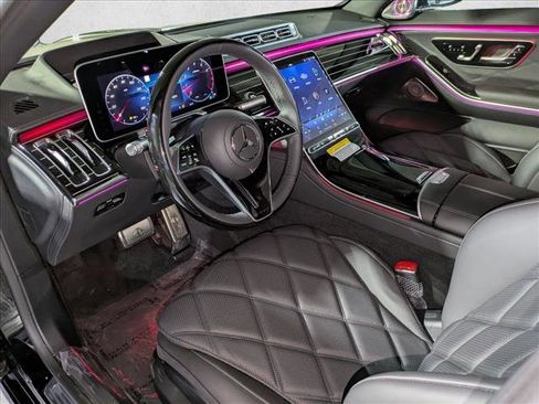 New 2026 Mercedes-Benz Maybach S 580 4MATIC image 3