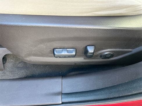 Used 2018 Hyundai Santa Fe Sport w/ 2.4L Value Package 02 image 25