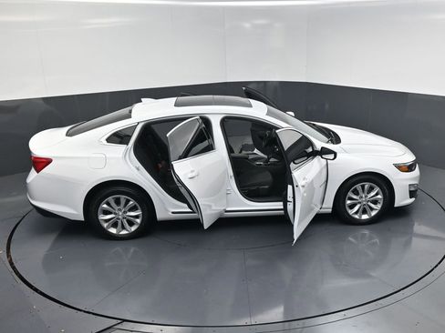 Used 2024 Chevrolet Malibu LT image 20