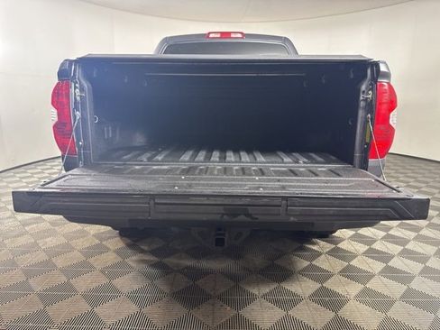 Used 2018 Toyota Tundra Platinum image 21