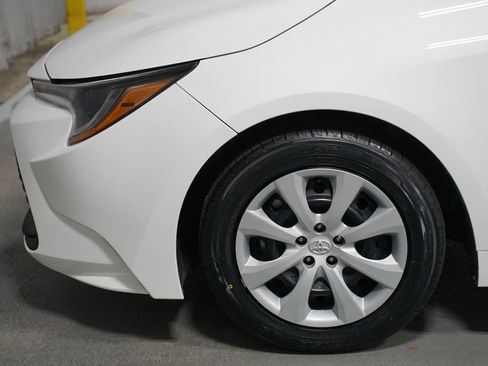 Certified 2024 Toyota Corolla LE image 5