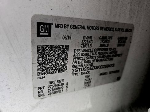 Used 2019 GMC Sierra 1500 SLT w/ SLT Premium Package image 30