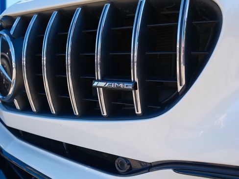 Used 2019 Mercedes-Benz S 560 Sedan image 36