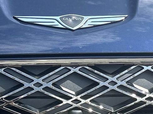 New 2026 Genesis GV70 2.5T Advanced w/ G1 Accessory Package AWD/4WD image 11