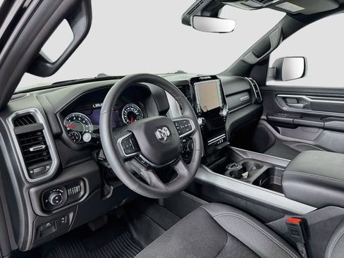 Used 2025 RAM 1500 Big Horn AWD/4WD image 9