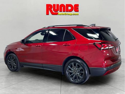 Used 2023 Chevrolet Equinox RS w/ RS Leather Package image 3