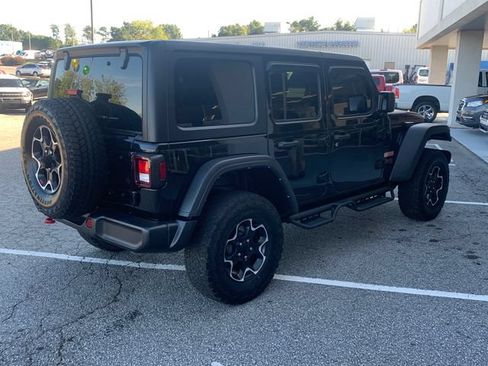 Used 2023 Jeep Wrangler Unlimited Rubicon AWD/4WD image 5